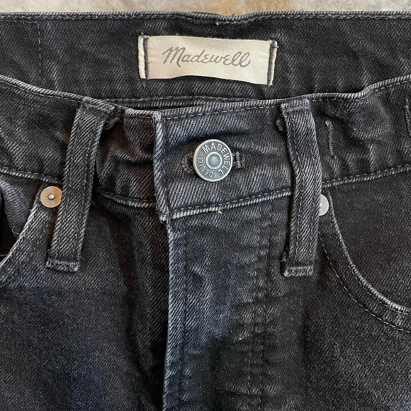 Madewell The Perfect Vintage Flare Jean in Sherborn Wash - Picture 2 of 12